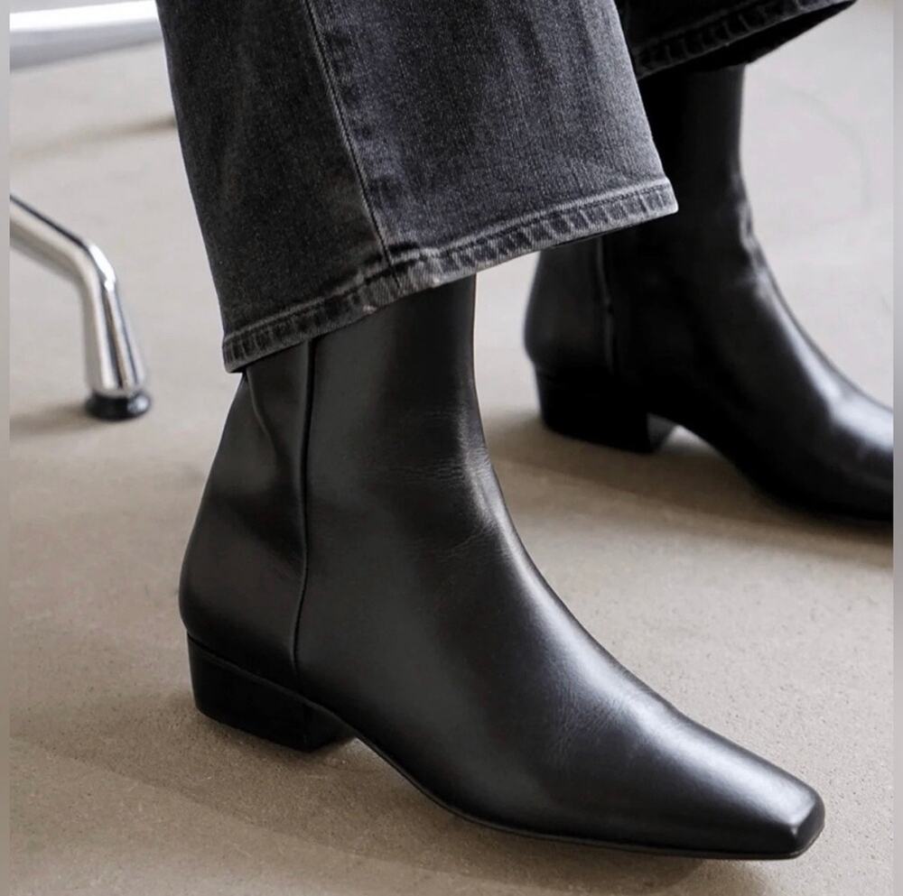 Flattered Rami Black Leather Boots